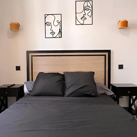 Studio 20 M2 Pour 2 Personnes มาร์กเซย ภายนอก รูปภาพ